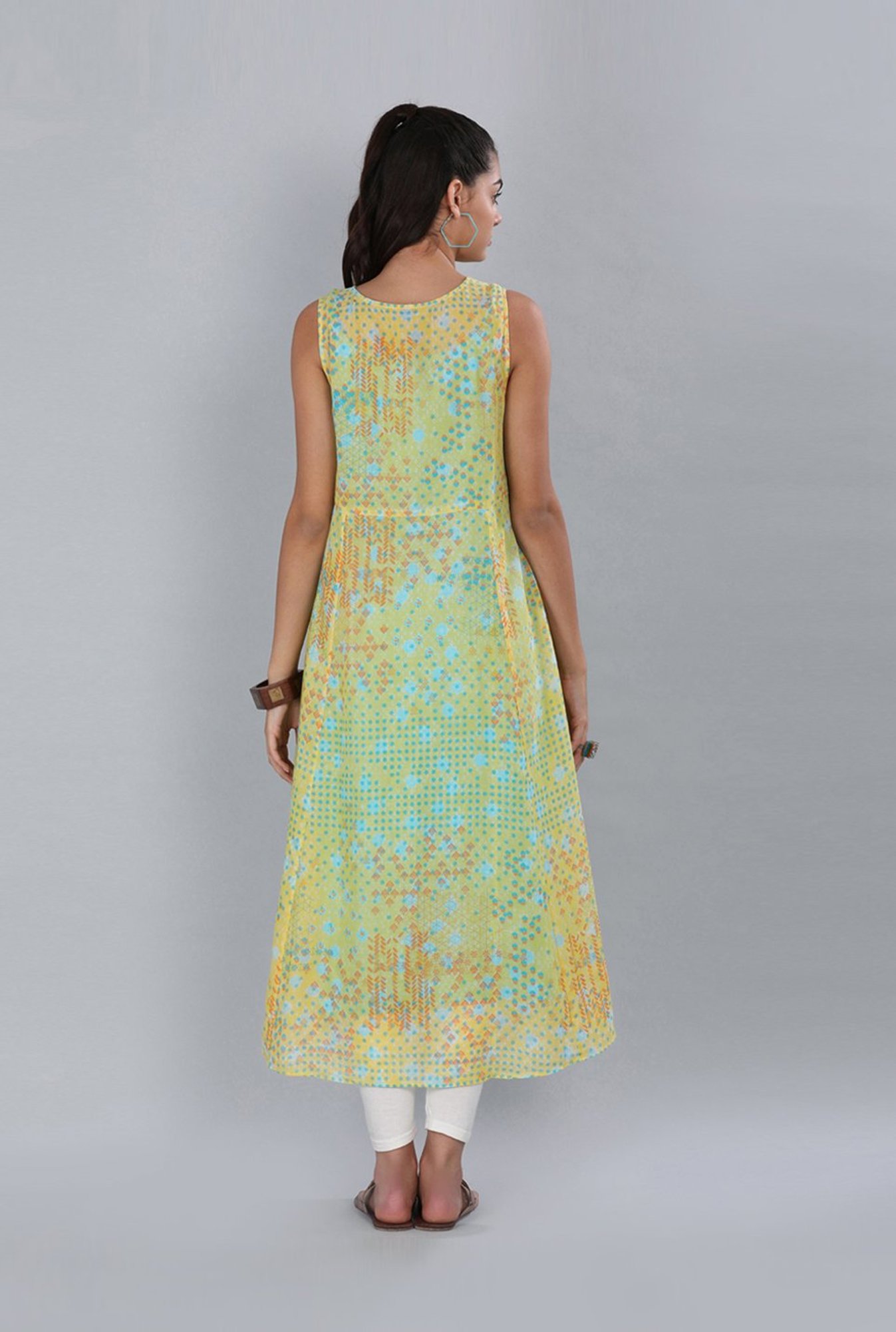 Aurelia Yellow Printed Shrug