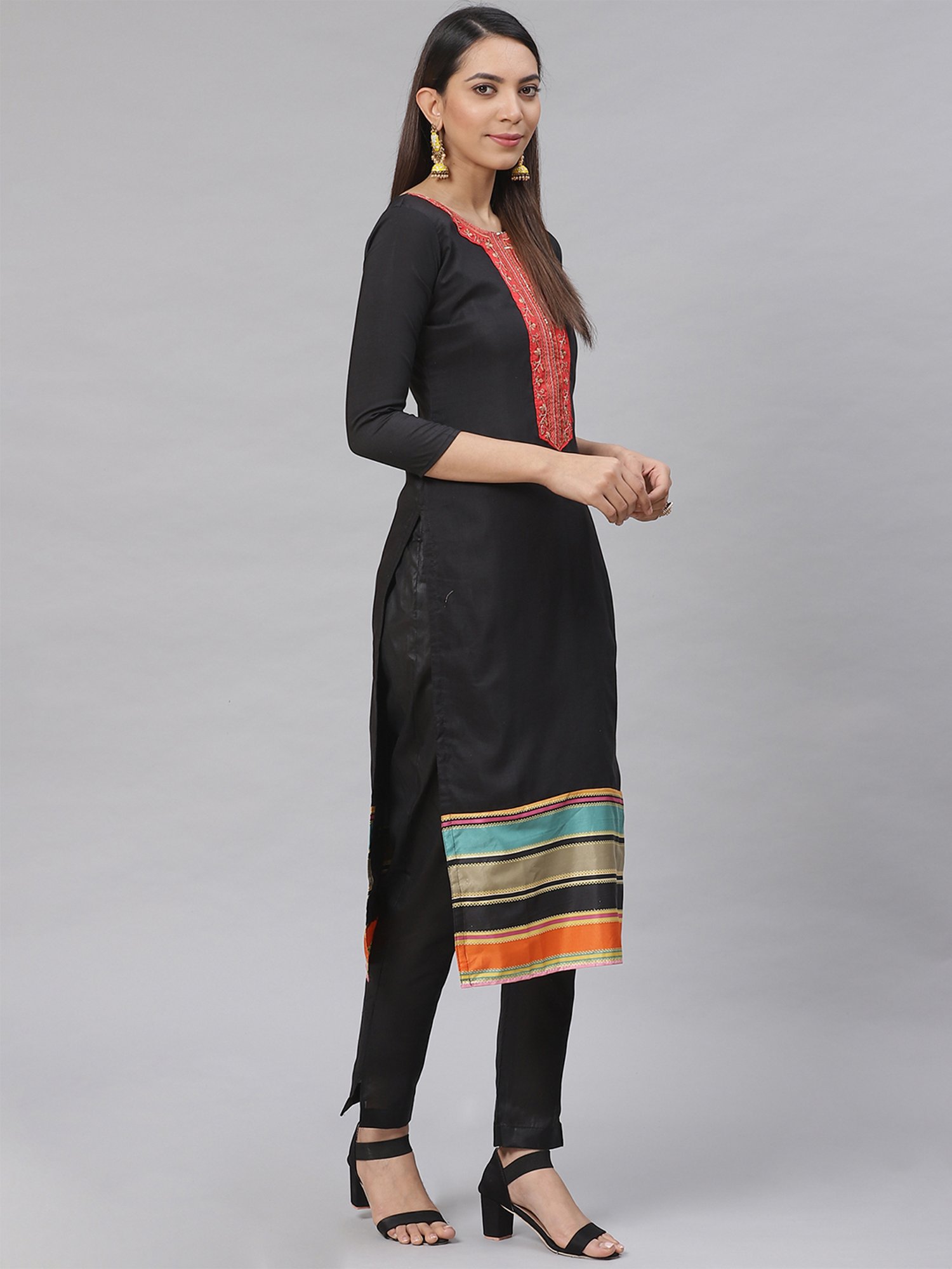 Saree Mall Black Embroidered Unstitched Dress Material