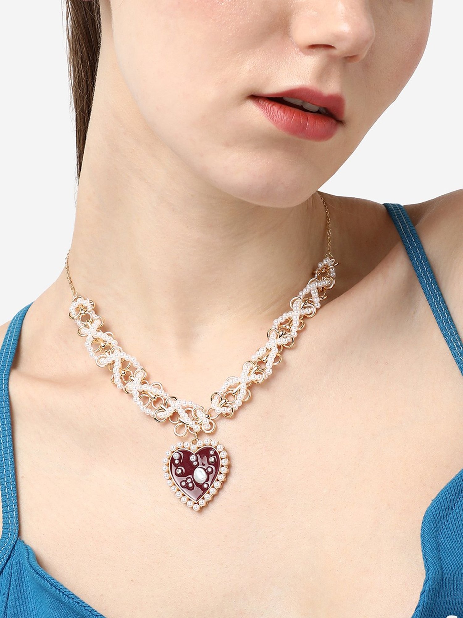 SOHI Gold Plated Pearls Casual Necklace For Women