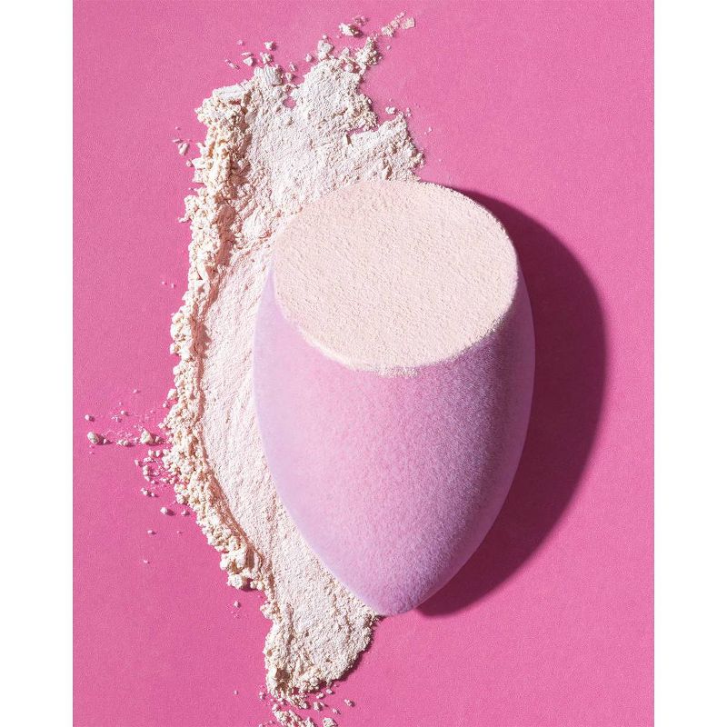 Real Techniques Miracle Powder Sponge - 1oz