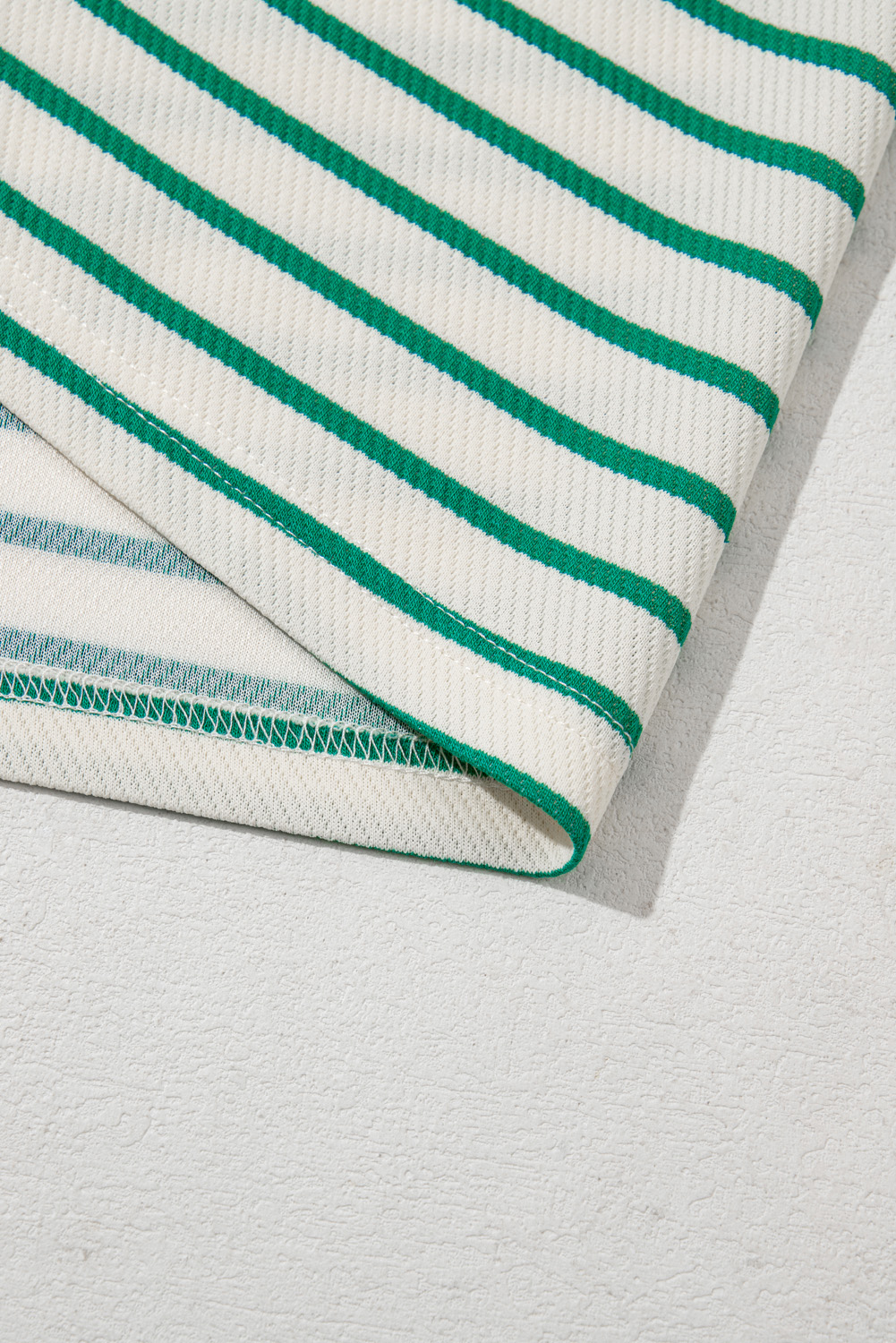 Rose Leopard Print V Neck Plus Size Tee