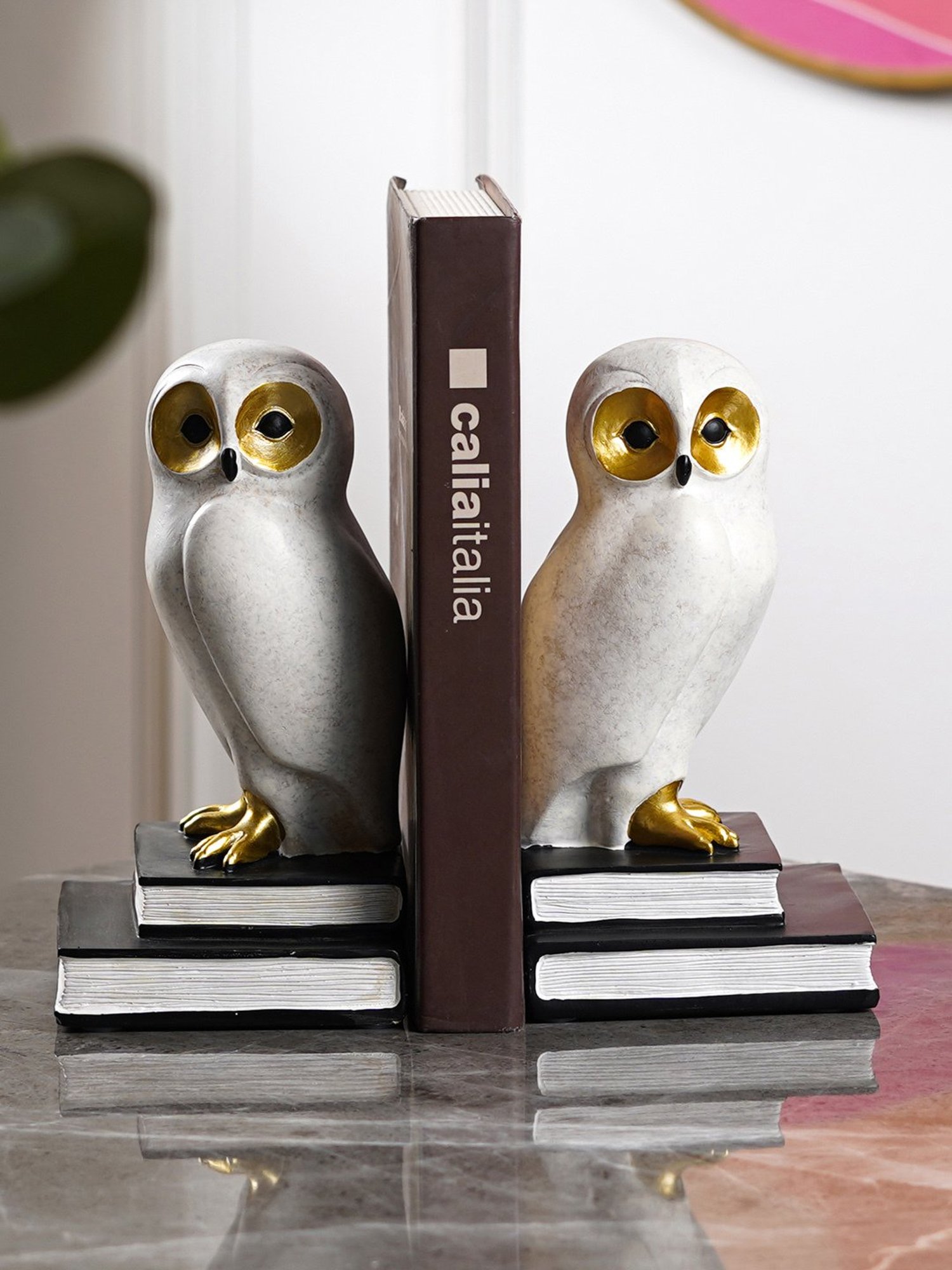 The Artment Decorative Set of 2 White Owl Polyresin Bookend - Book Organizer
