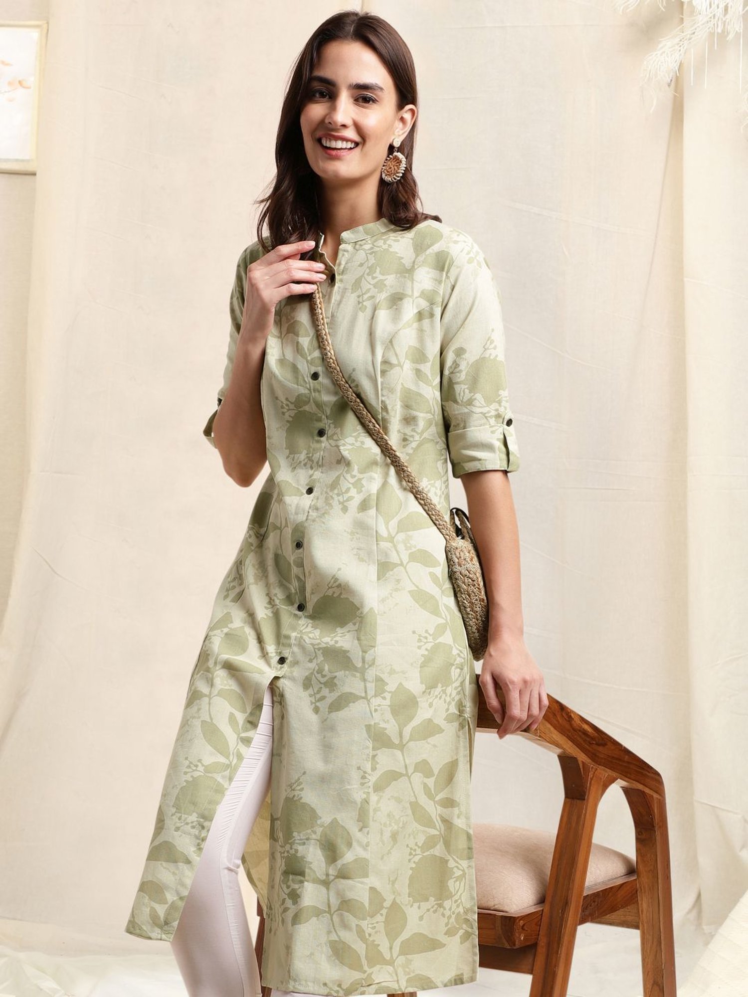 MIRCHI FASHION Beige Cotton Floral Print Straight Kurta