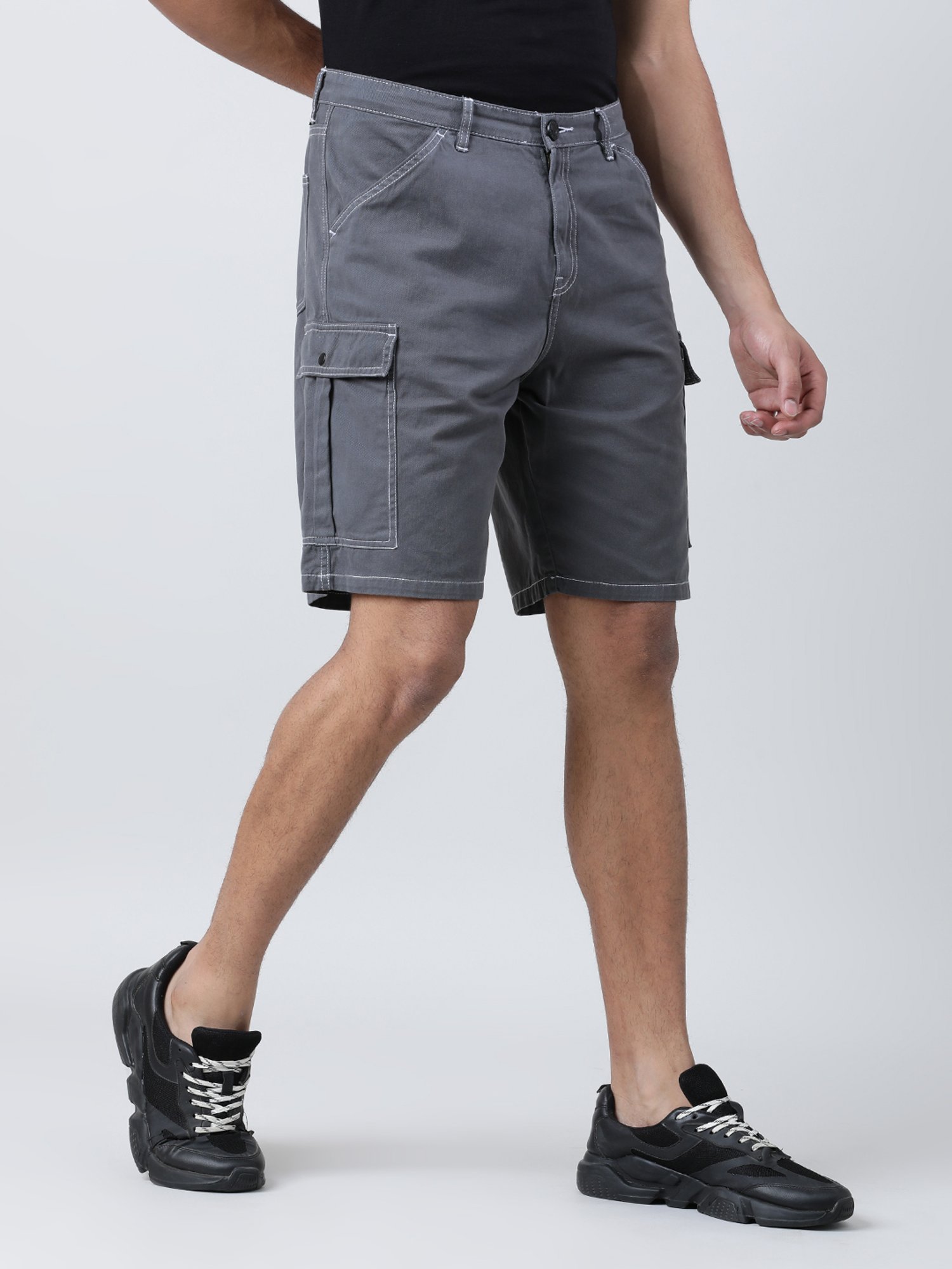 Bene Kleed Iron Grey Relaxed Fit Cotton Cargo Shorts