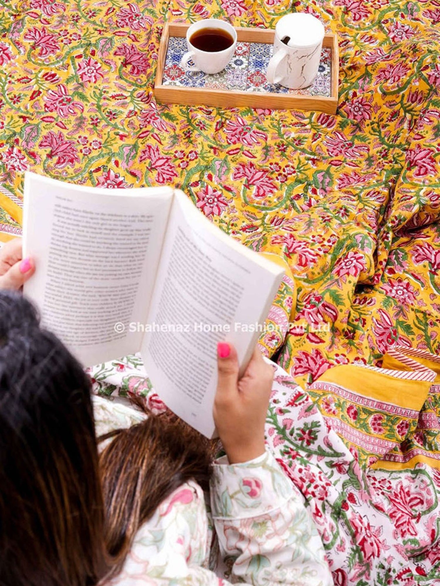 Shahenaz Gayatri Floral Mustard Green Cotton Single Reversible Dohar