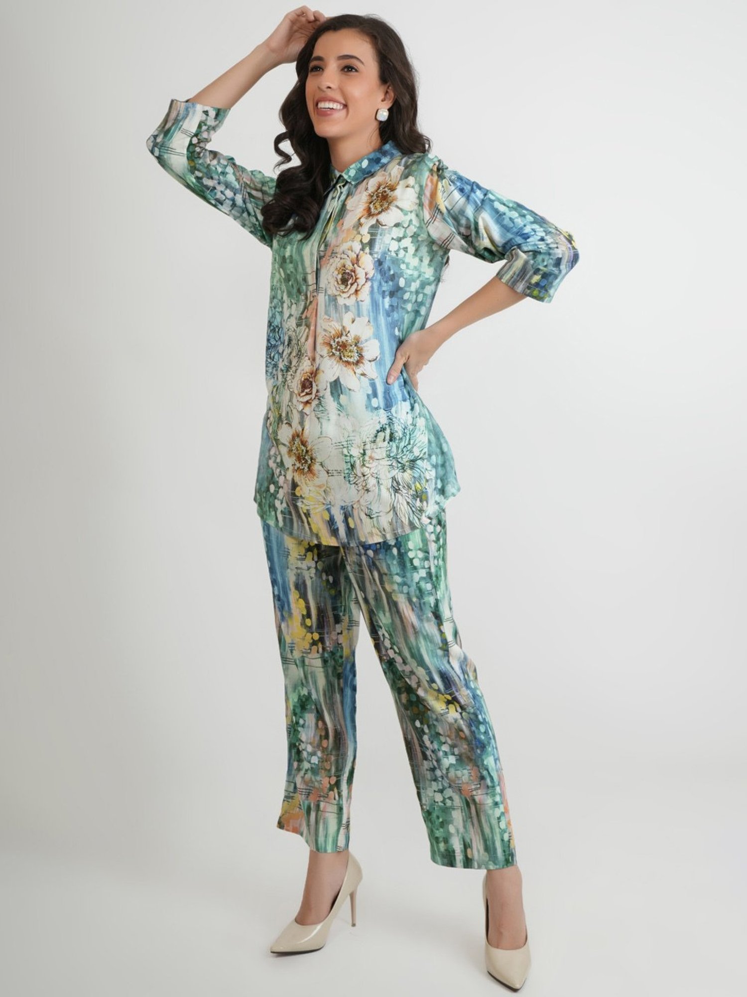 Zolo Label Blue Floral Print Top Pant Set
