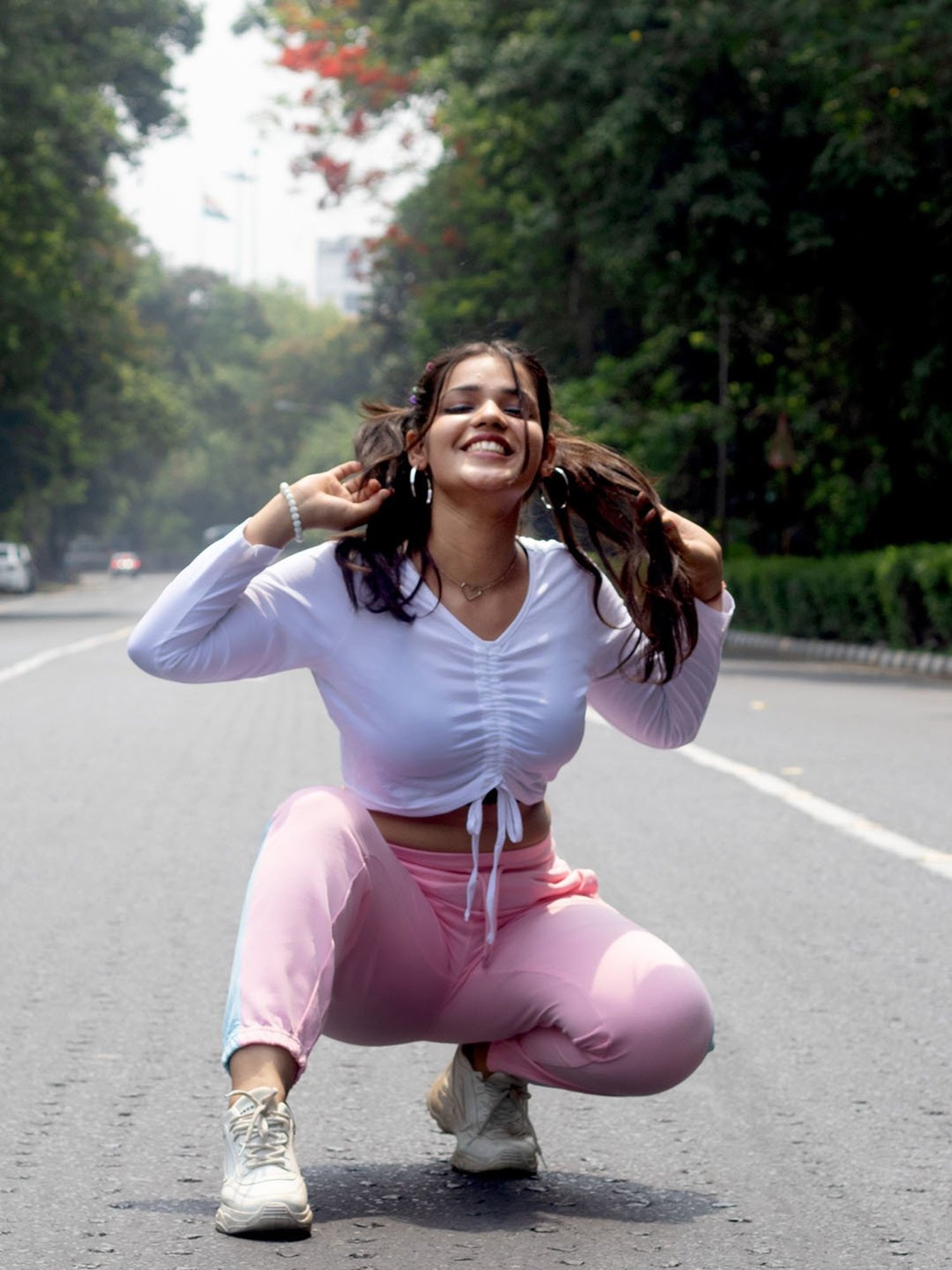 TeenTrums Girls White Solid Full Sleeves Crop Top