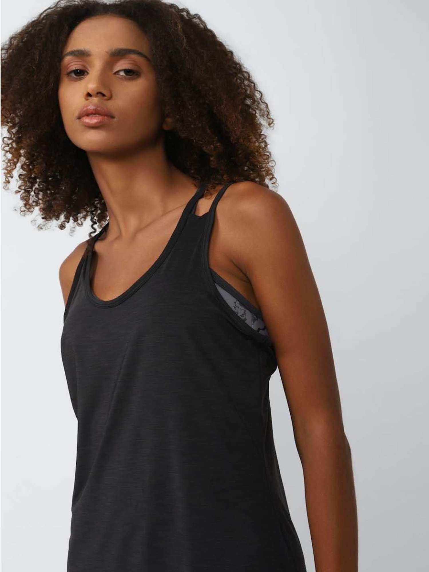 Reebok Black Regular Fit Sports Tank Top