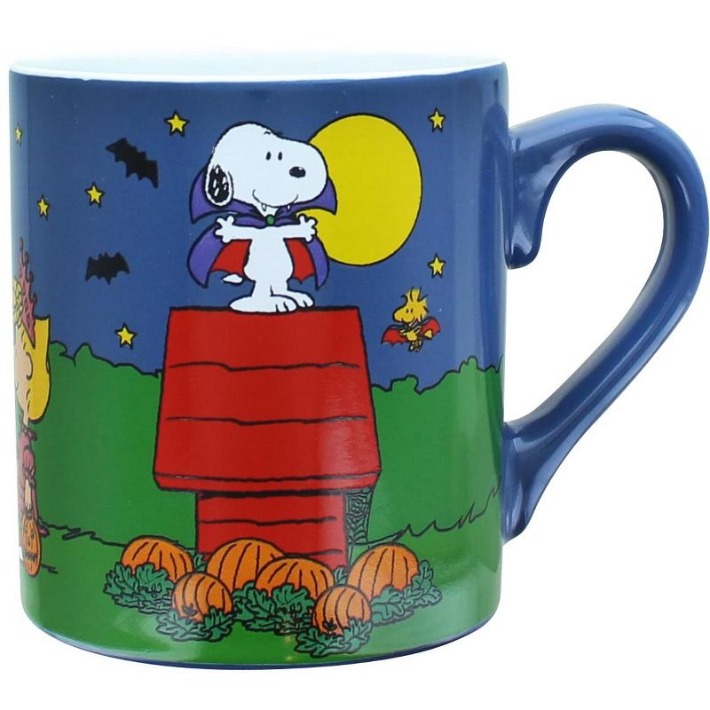 Silver Buffalo Peanuts Snoopy Vampire 14oz Ceramic Mug