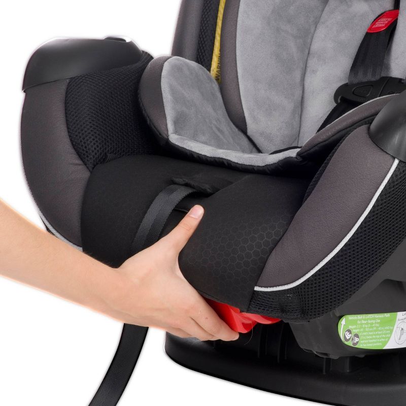Maxi-Cosi Magellan XP Max All-in-One Convertible Car Seats