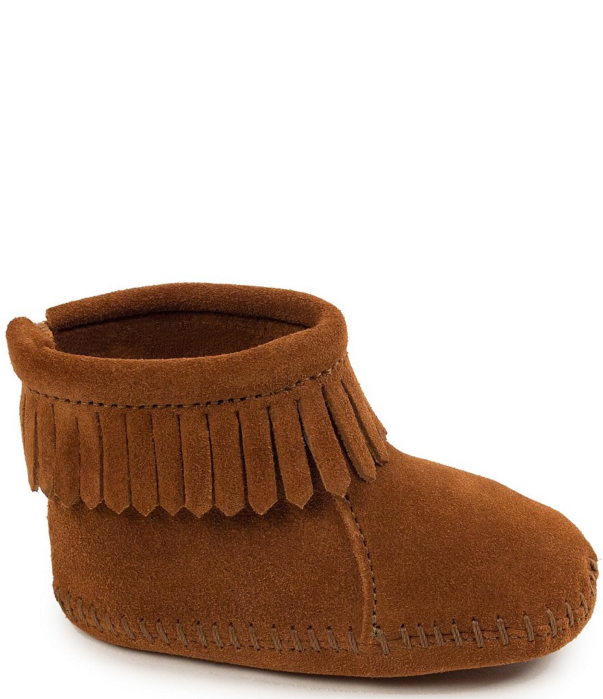 Minnetonka Kids' Back Flap Bootie Crib Shoe (Infant)