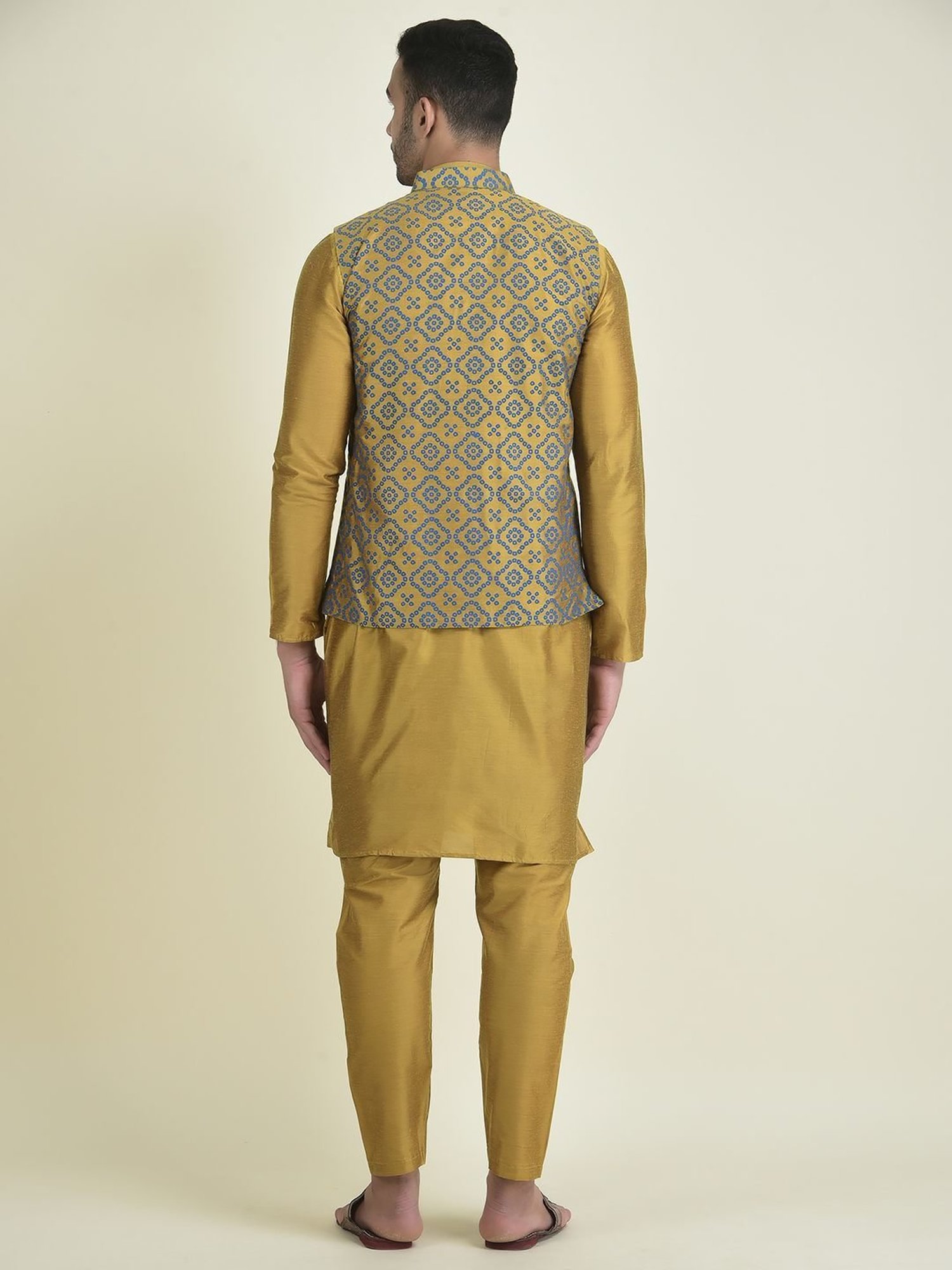 Deyann Yellow Regular Fit Printed Kurta Set With Jacket