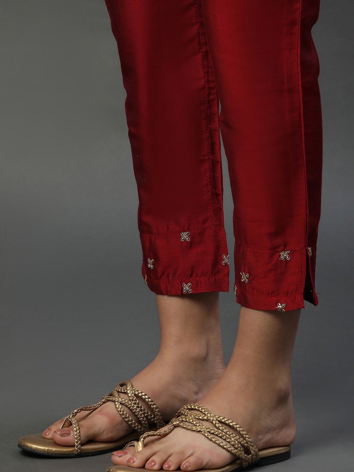 Aurelia Red Embroidered Kurta Pant Set With Dupatta