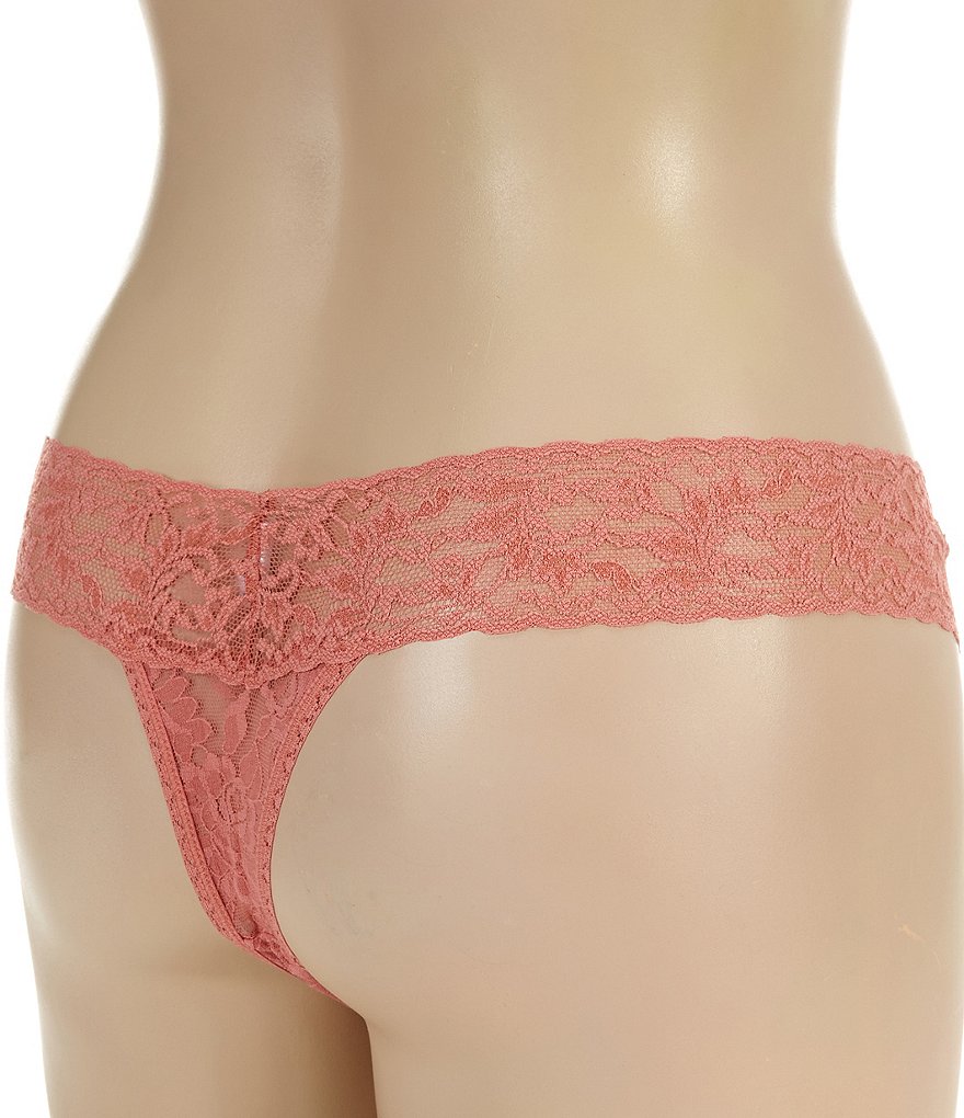 Hanky Panky Signature Lace Low-Rise Thong