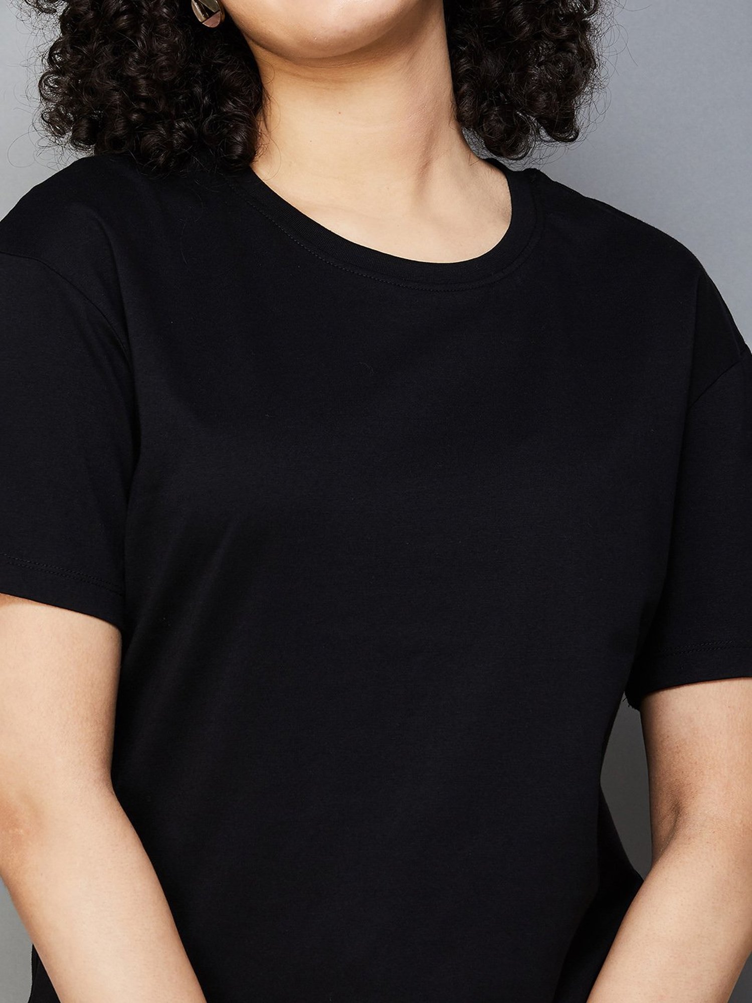 Fame Forever by Lifestyle Black Regular Fit T-Shirt