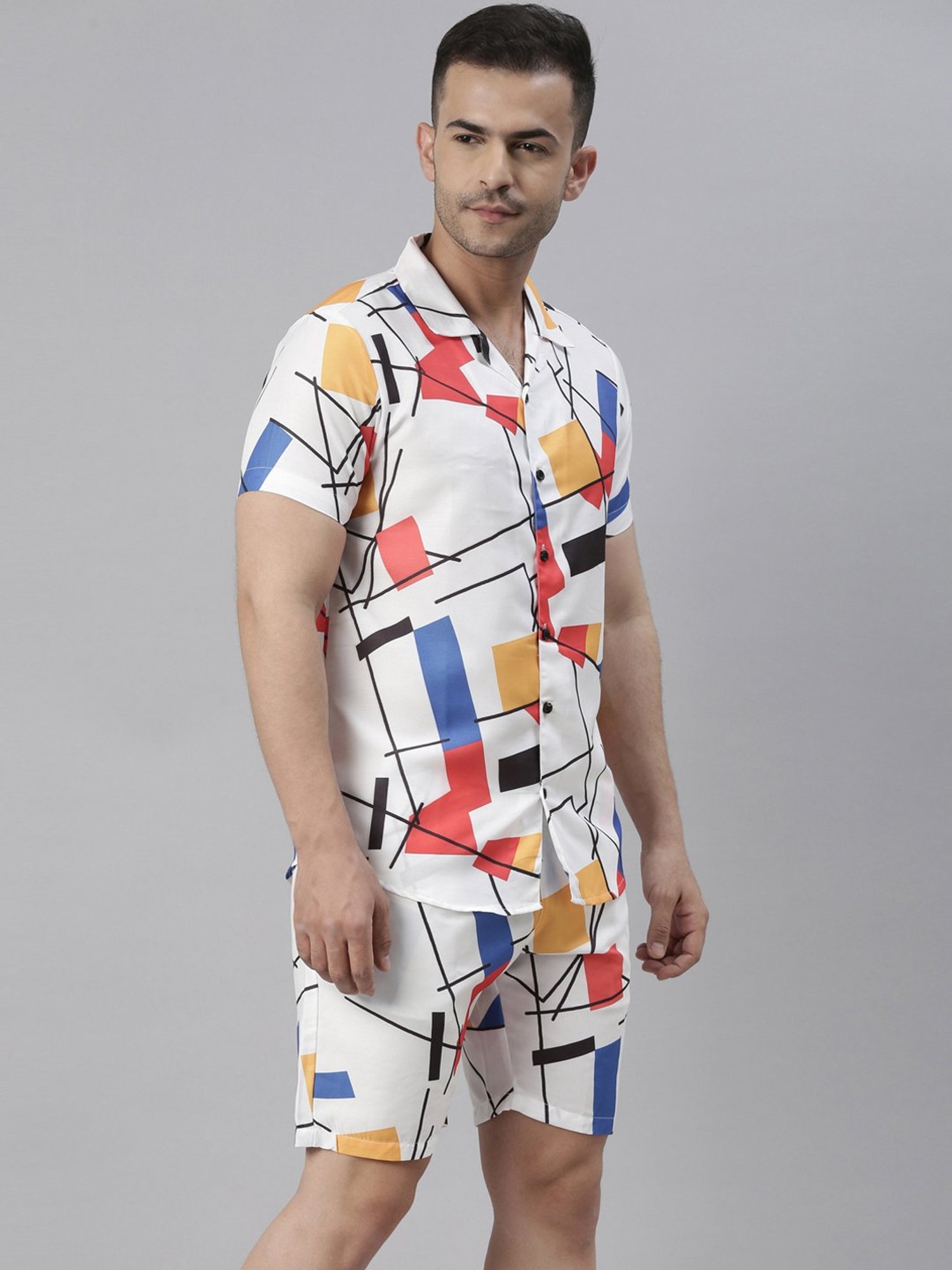 Bushirt White Regular Fit Printed Shirt With Shorts Set