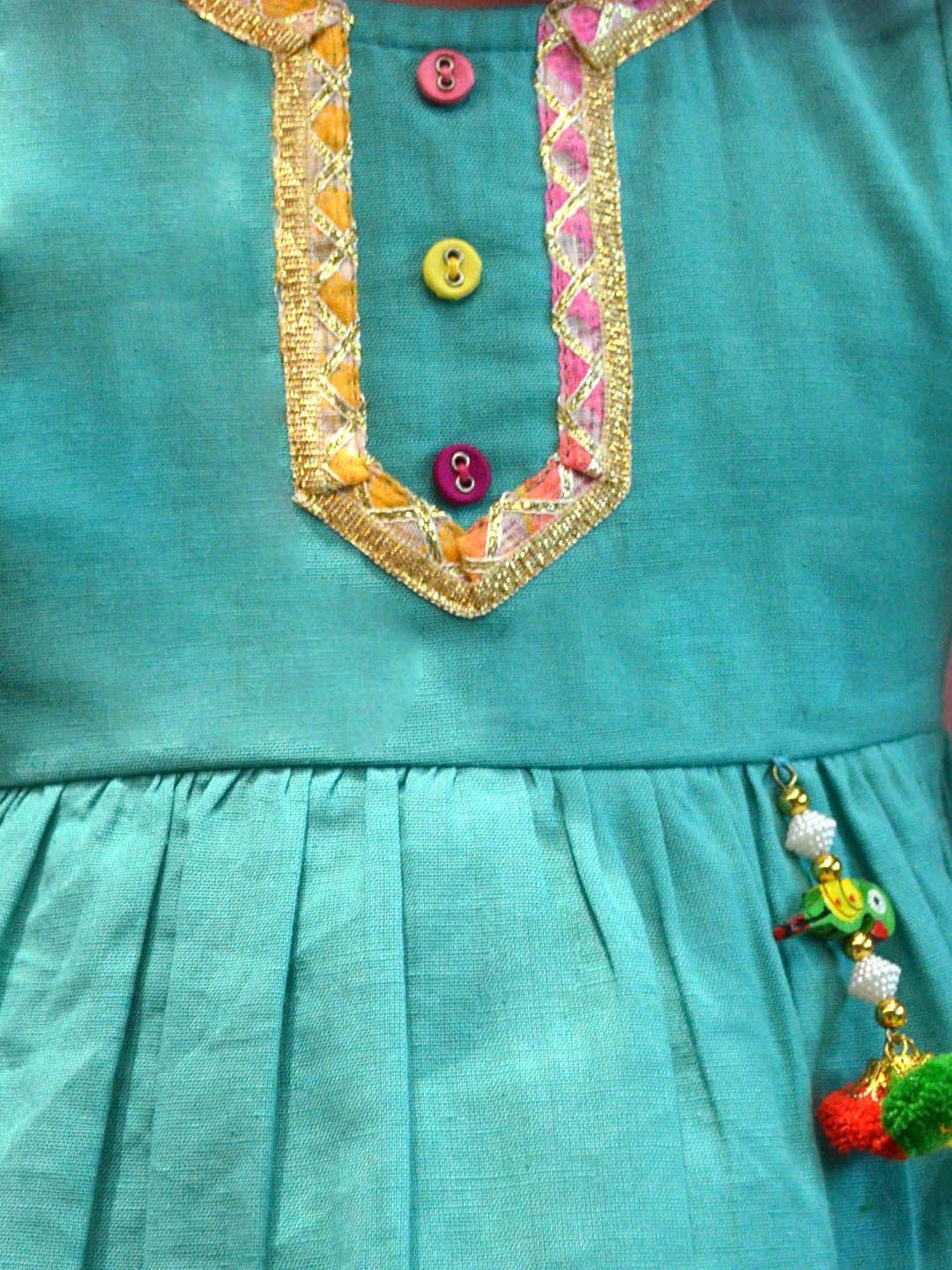 A.T.U.N. Girls Teal & Pink Linen Solid Kurta Set