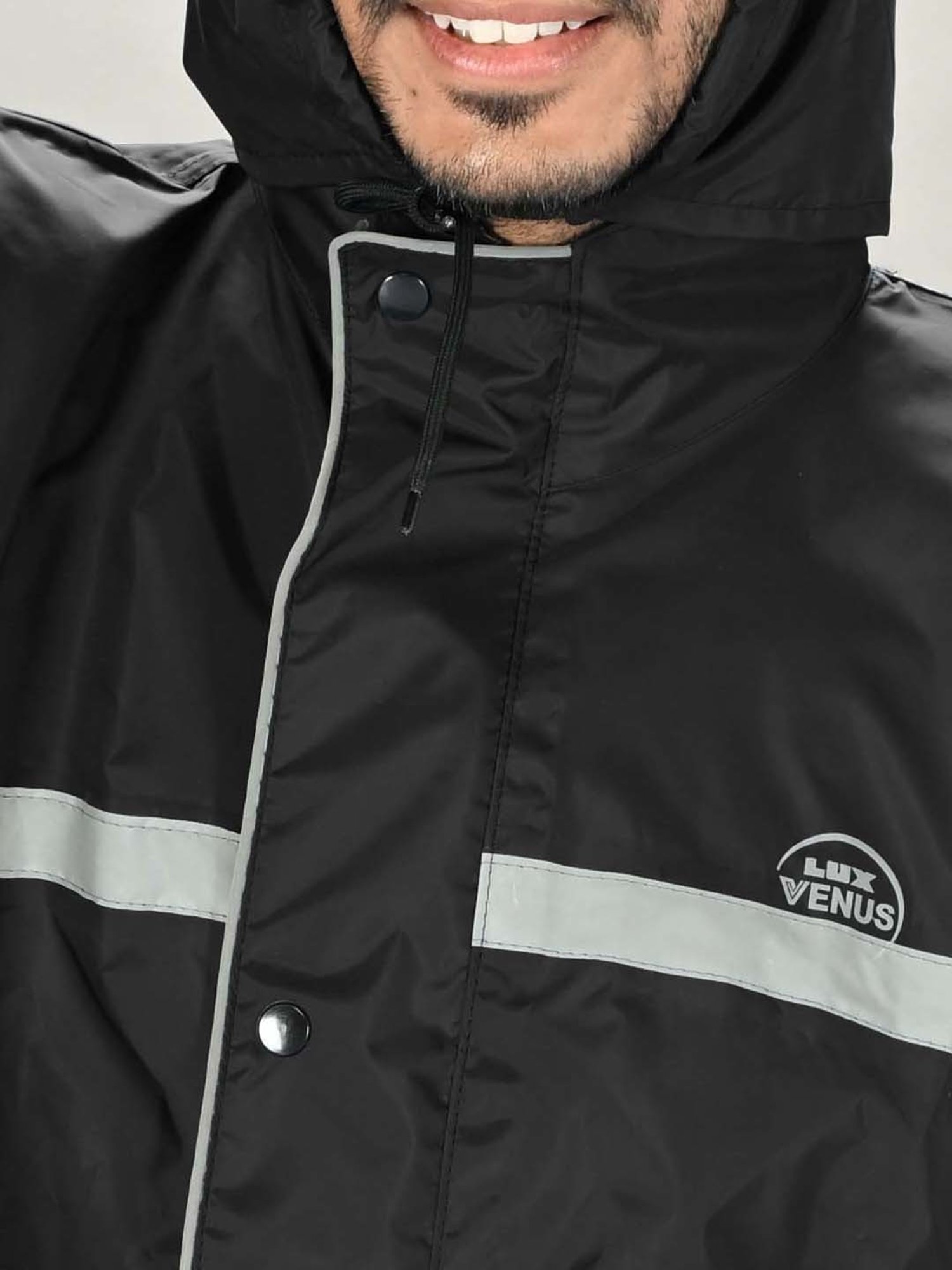 Lux Venus Black Raincoat Set