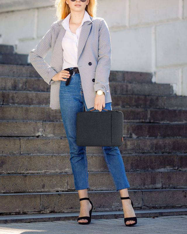 BELKIN Black 13"  Laptop/Chromebook sleeves Black - Model B2B064-C00