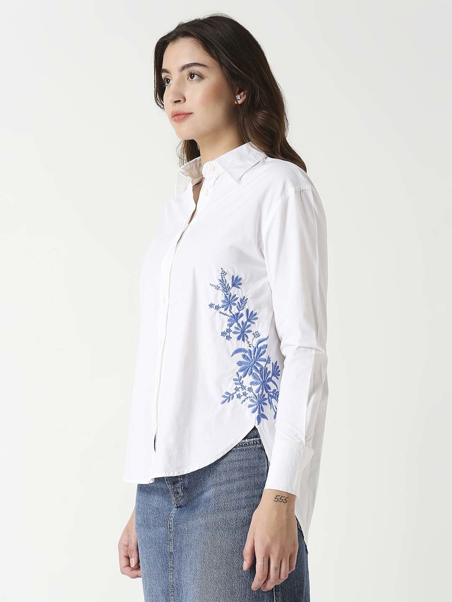 Remanika White Cotton Embroidered Shirt