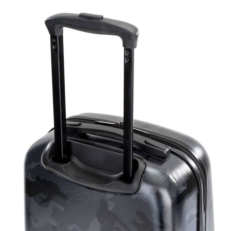 American Tourister 18'' Minnie Mouse Upright Hardside Suitcase