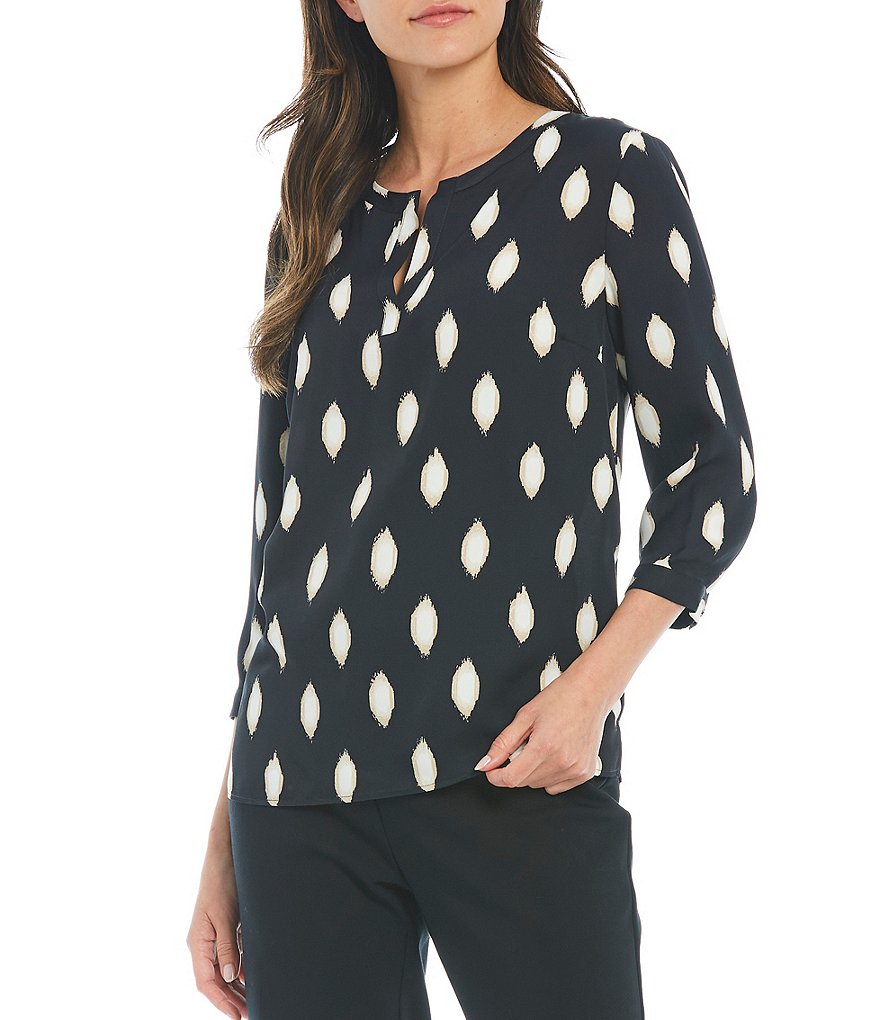 Investments Petite Size 3/4 Sleeve Split Neck Diamond Print Top
