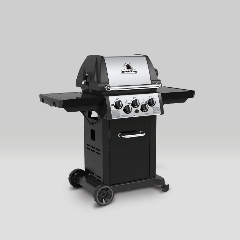 Broil King Monarch 390 3-Burner Natural Gas Grill 834287