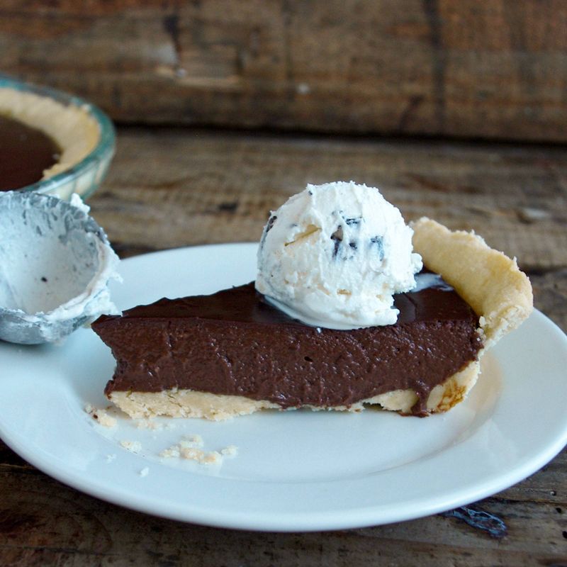 Kemps  Frozen Yogurt Twisted Dough Smooth & Creamy - 48oz