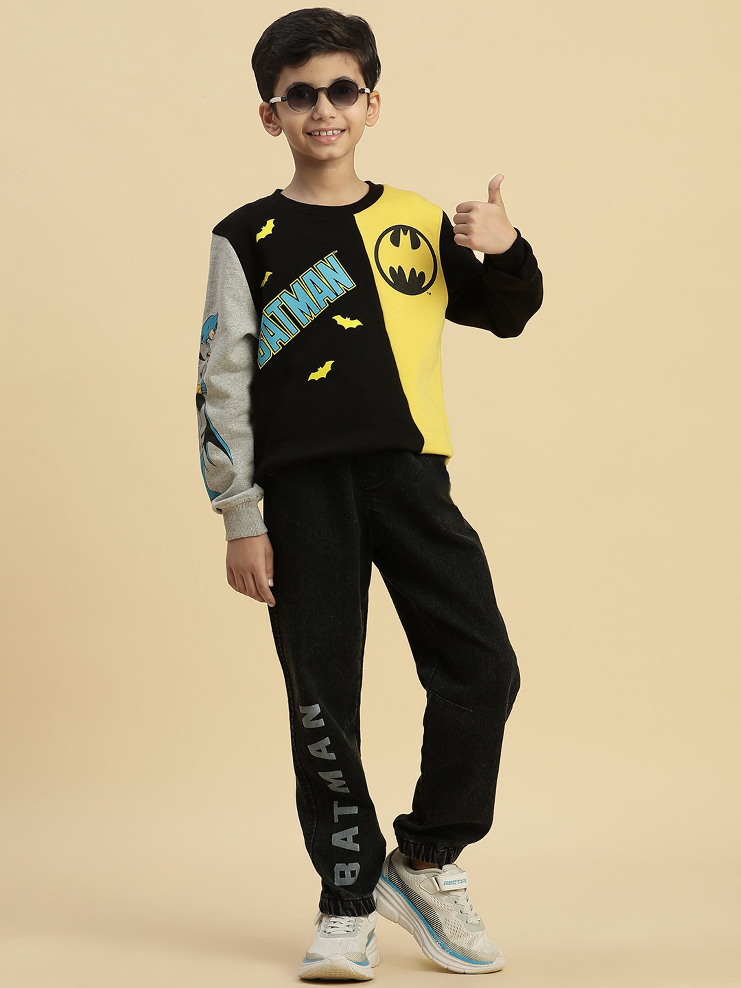 Kidsville Batman Printed Multicolor Sweatshirt For Boys
