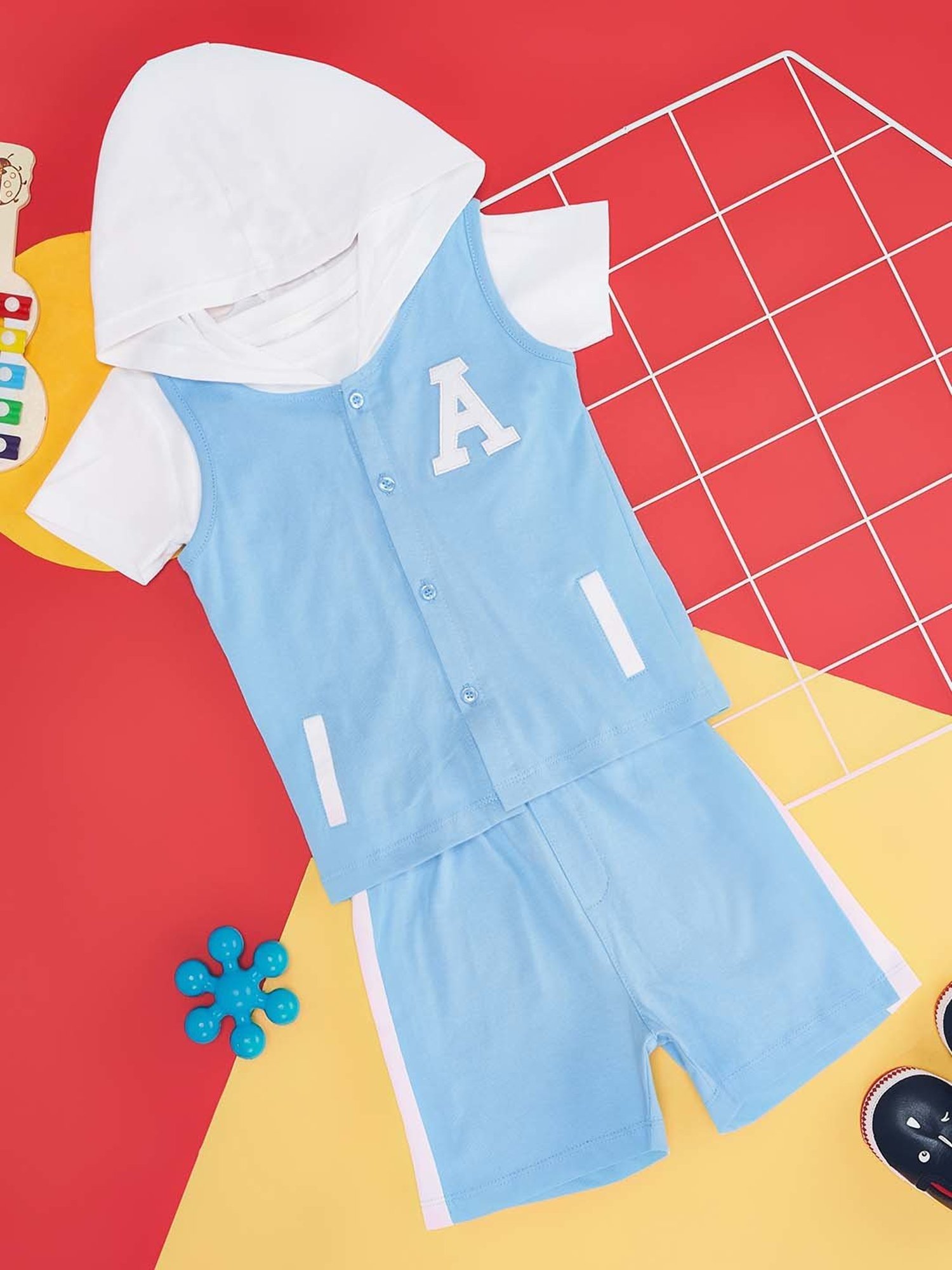 YU by Pantaloons Kids Blue & White Cotton Embroidered T-Shirt Set