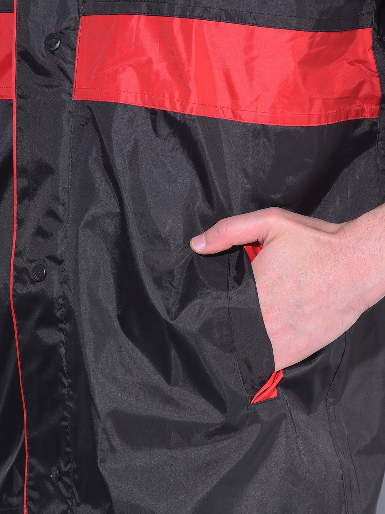 Wildcraft Red & Maroon Regular Fit Colour Block Rainwear Jacket