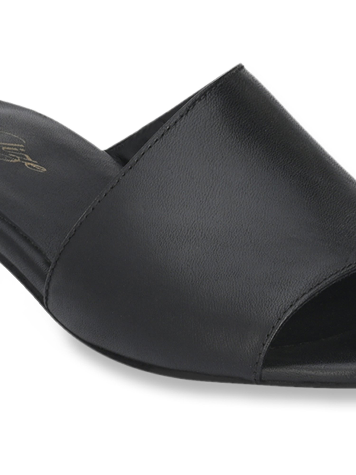 Delize Women's Black Casual Sandals