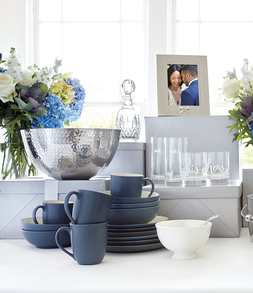 Towle Silversmiths Hammered Large Serving Bowl