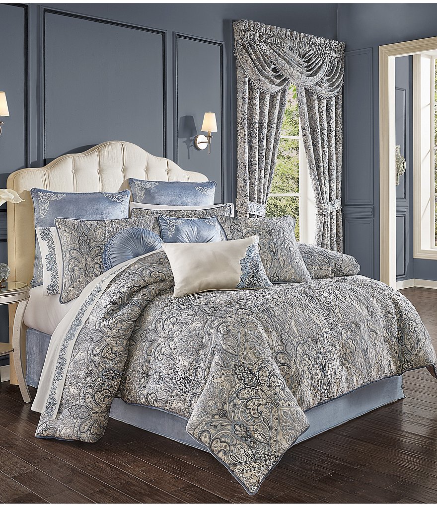 J. Queen New York Alexis Damask Comforter Set