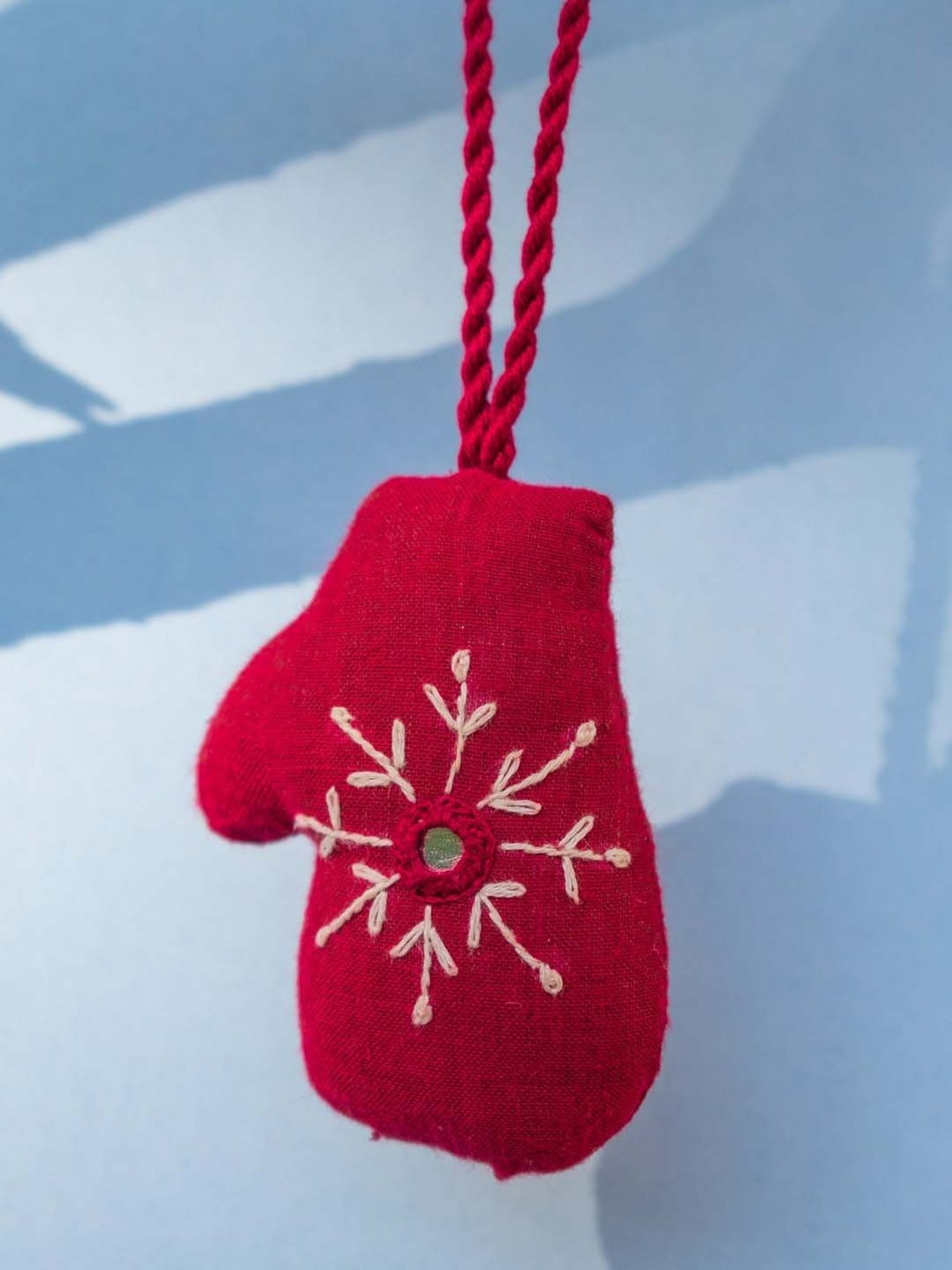 Okhai Red & White Cotton Sweater Weather Hand Embroidered Mitten - Set of 1