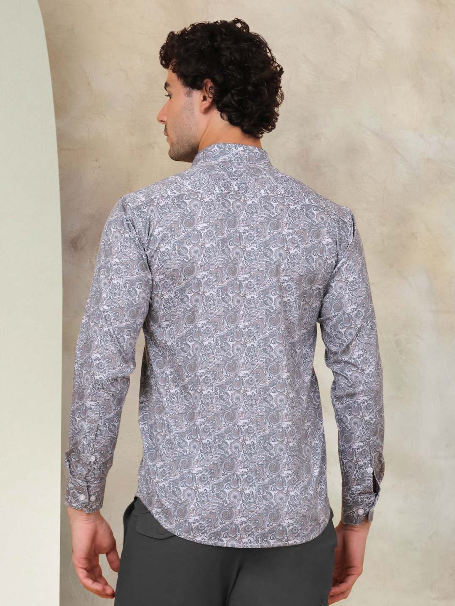 Indian Needle Grey Ragular Fit Printed Shirt