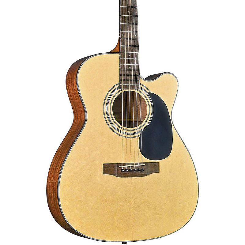 Alvarez MD70EBG Masterworks Dreadnought Acoustic-Electric Guitar Natural