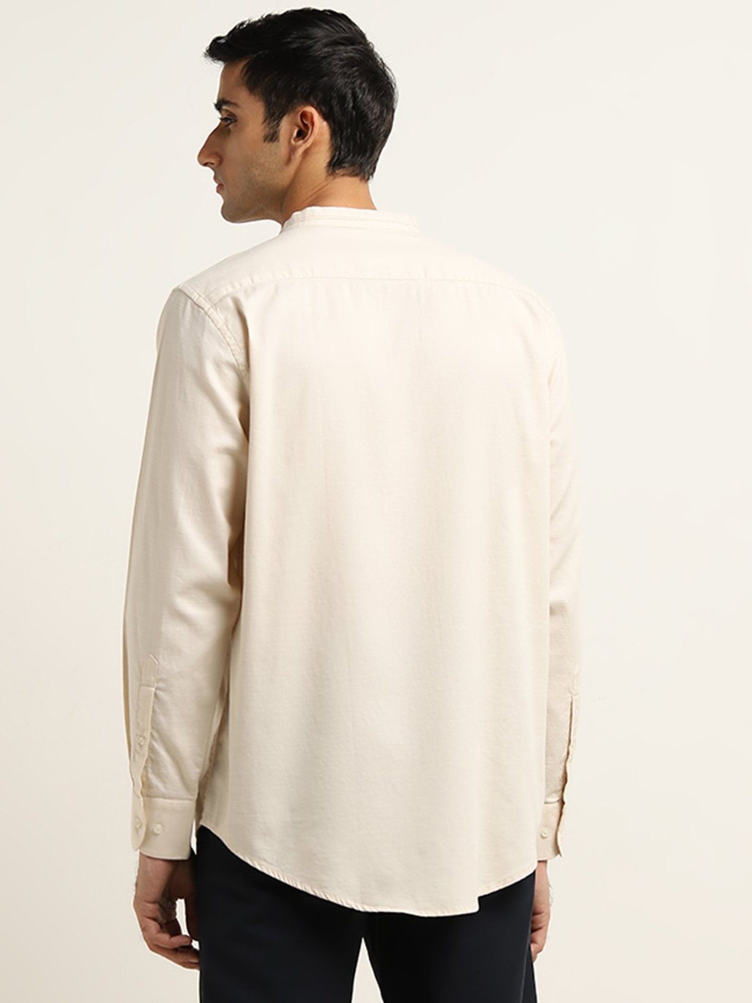 Ascot by Westside Light Beige Solid Relaxed Fit Shirt