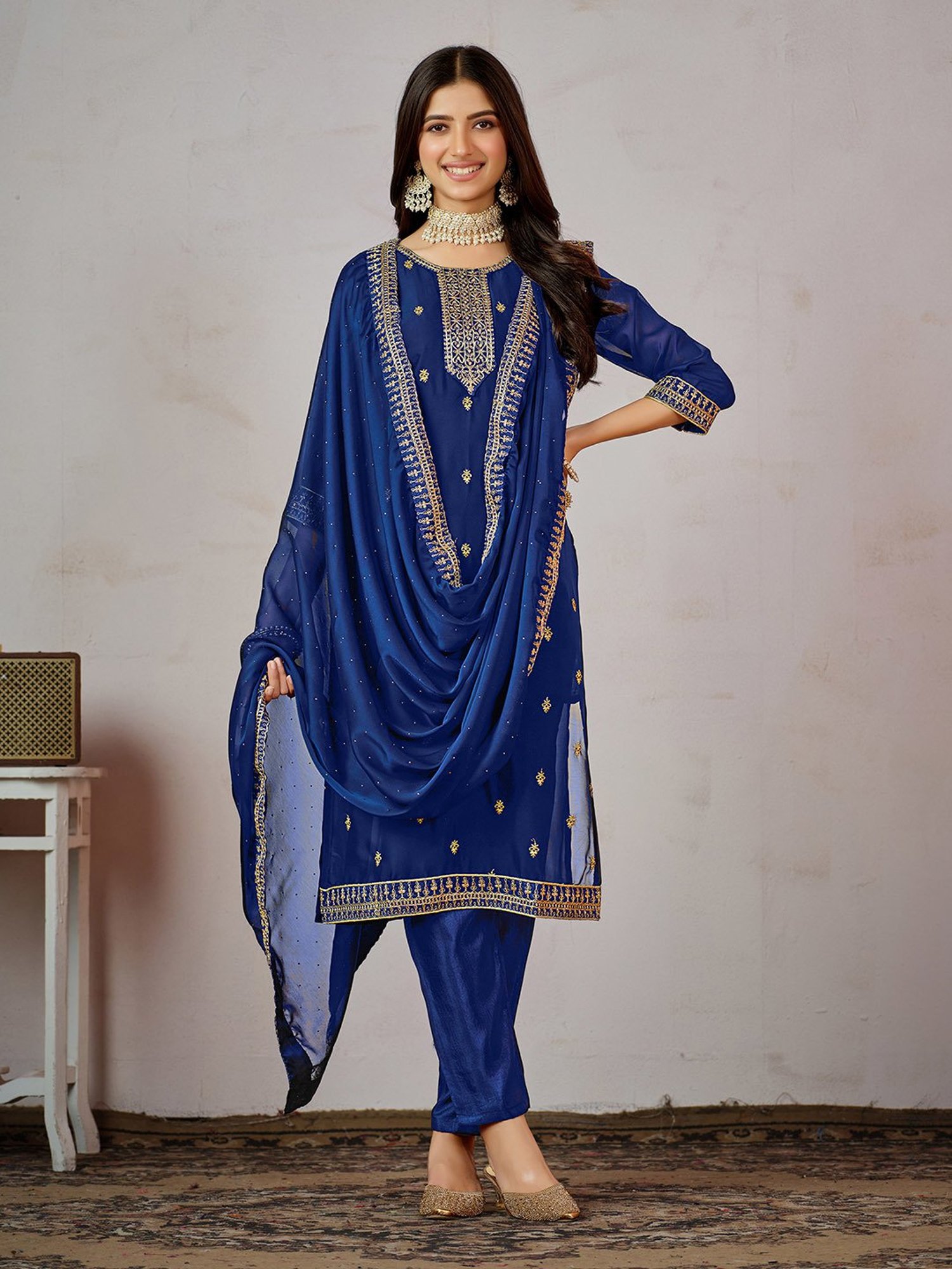 Ishin Blue Embroidered Kurta With Pant & Dupatta