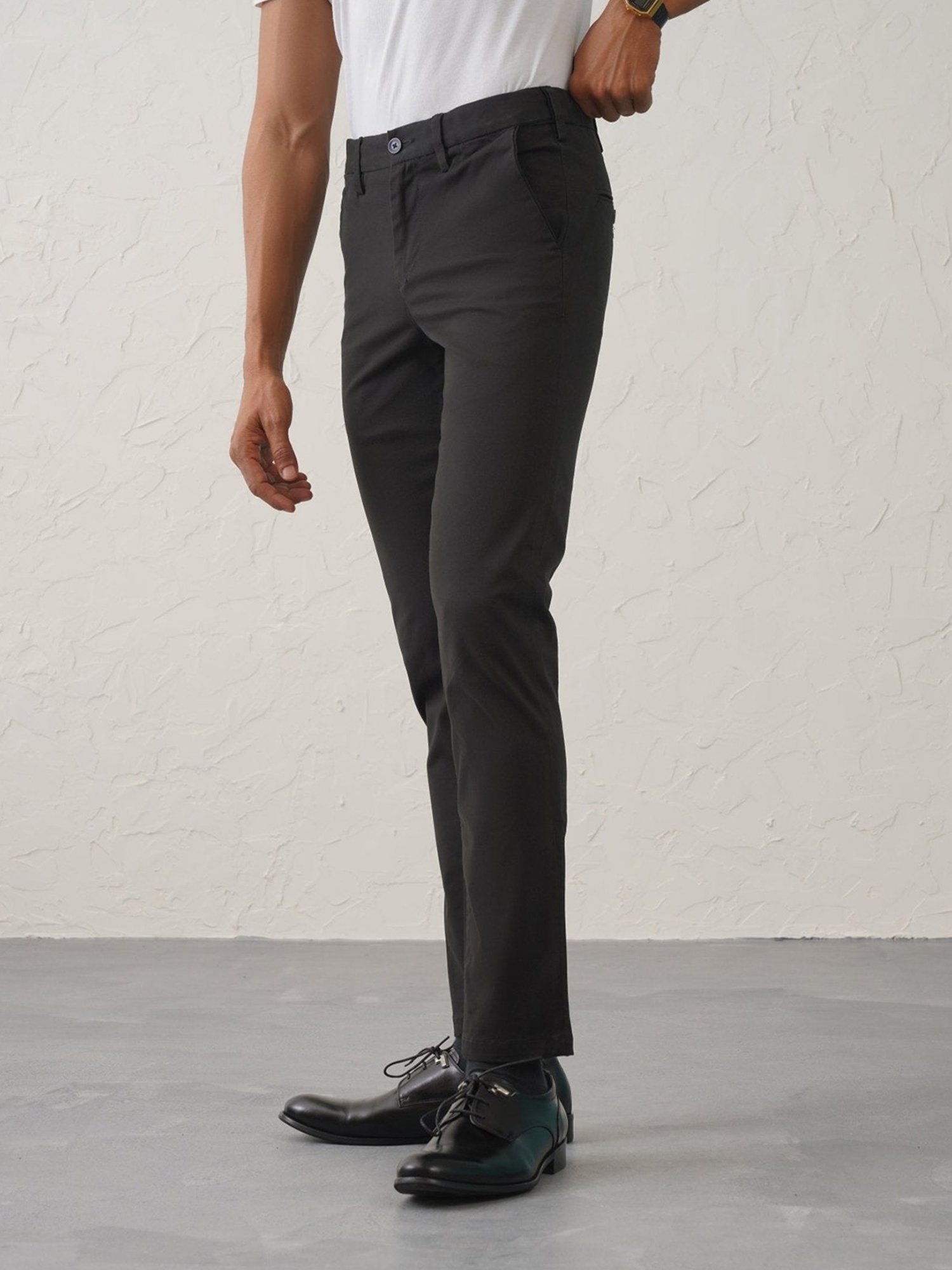 MinusOne Black Regular Fit Chinos