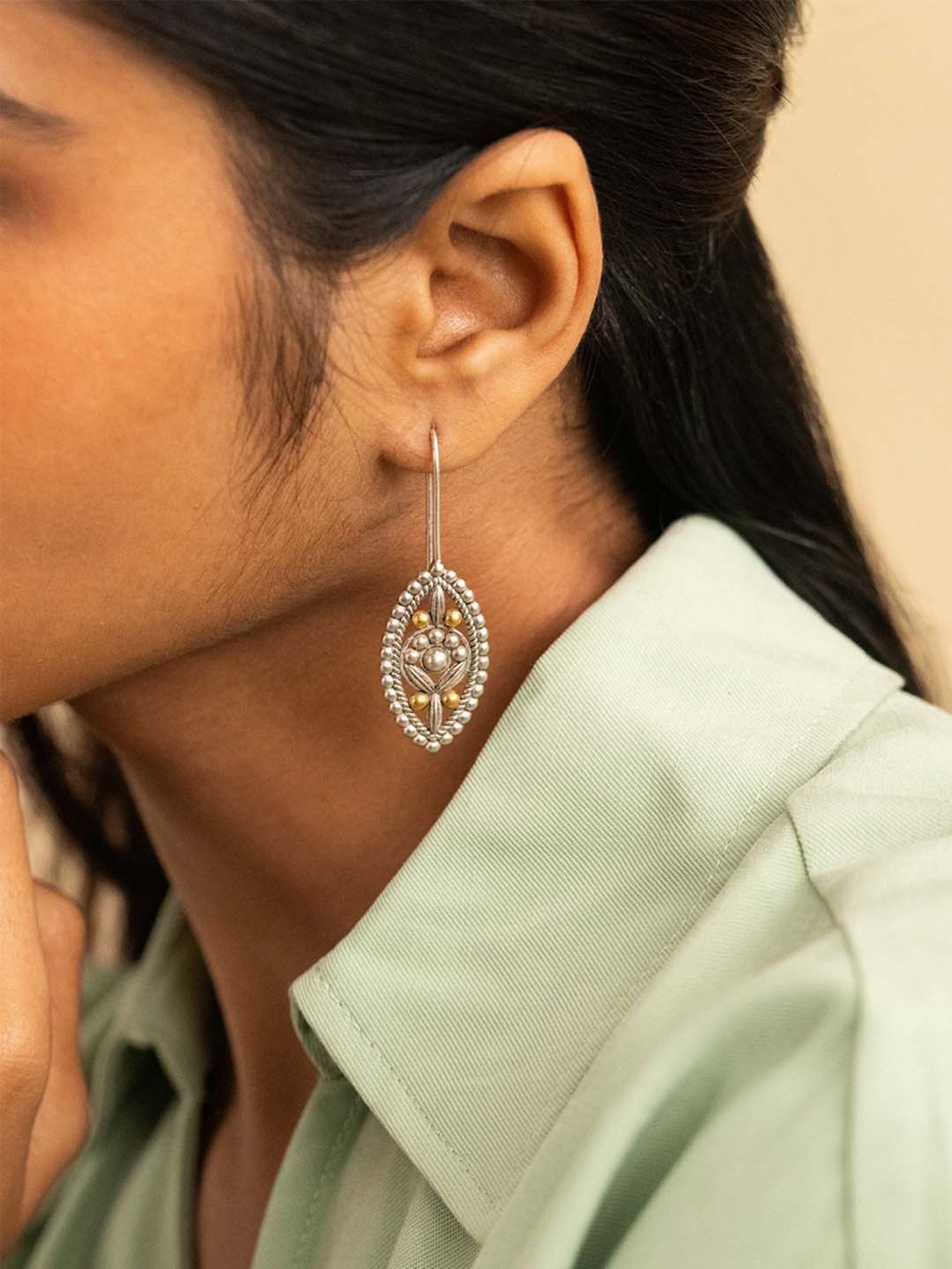 Shaya Sanna Huvu Earrings in Dual Plated 925 Silver