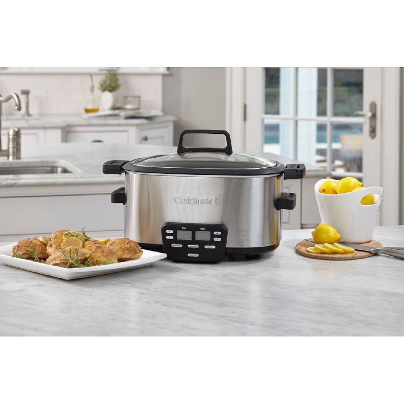 Crock-Pot 6qt Programmable Cook & Carry Slow Cooker Black SCCPVLF605-B