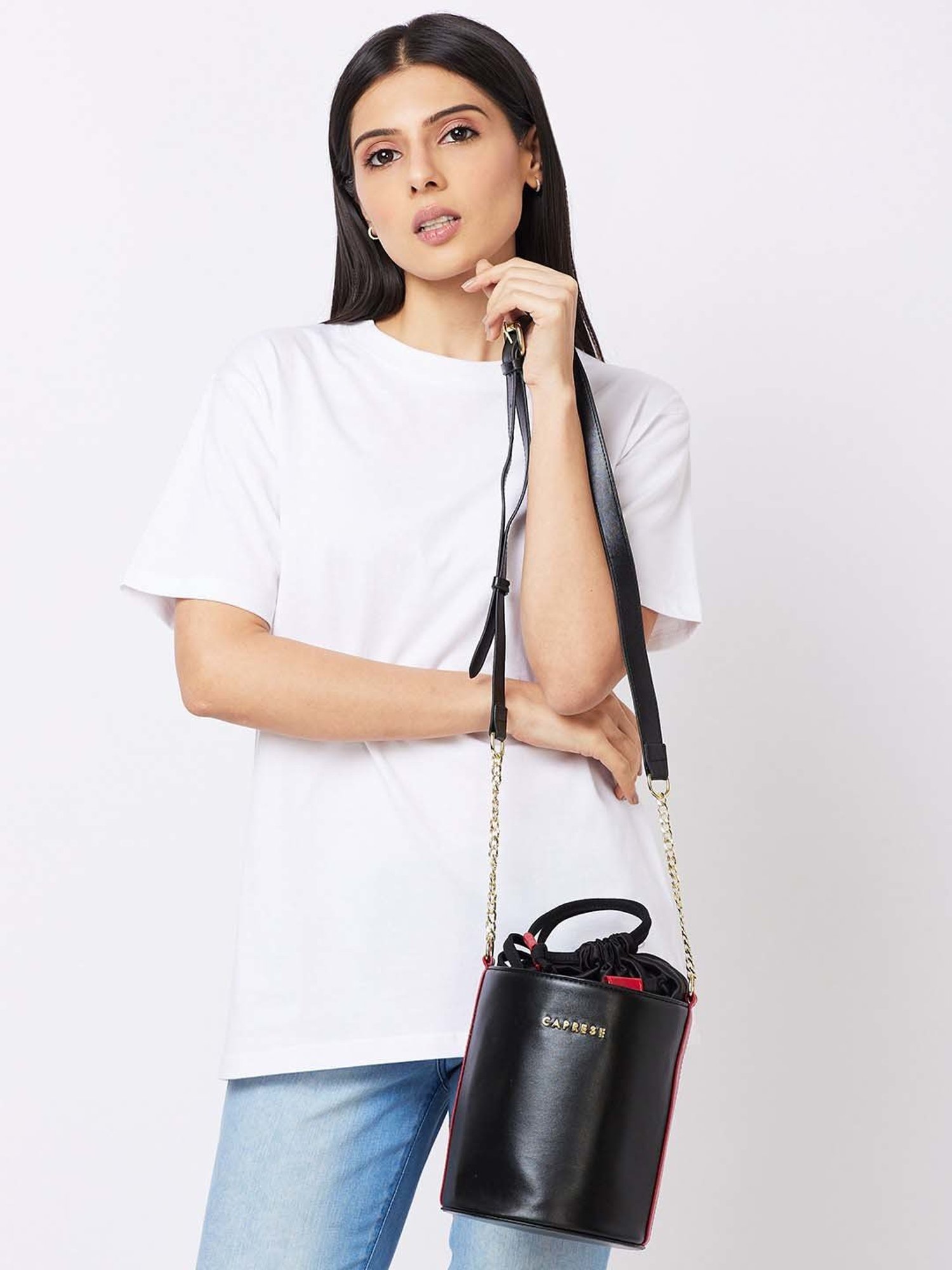 Caprese LIZZY Black Solid Medium Sling Handbag