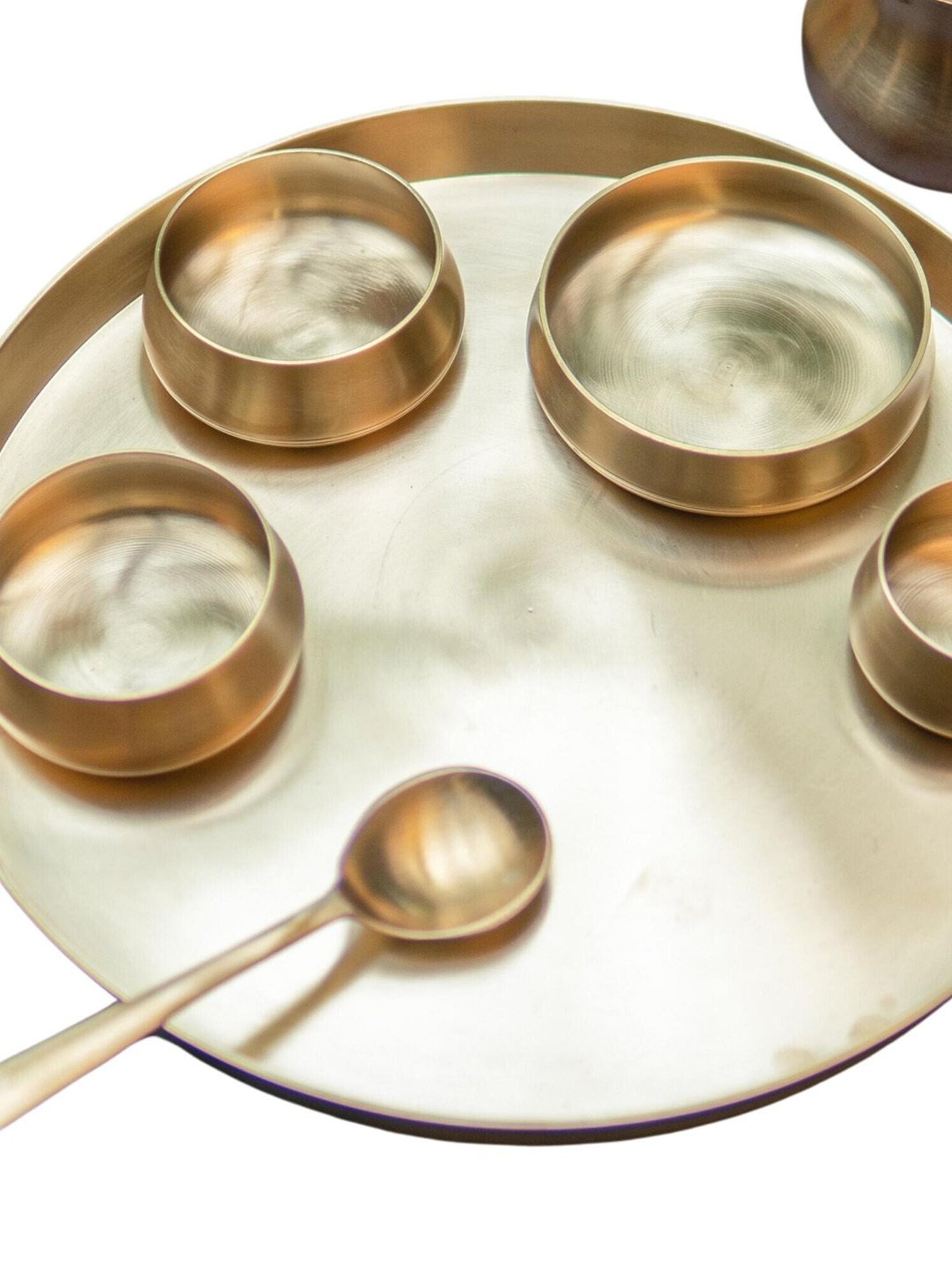 Ambi Curved Brass Thali Set - Set Of 7 Pieces - Matt Finish - Heavy Grade