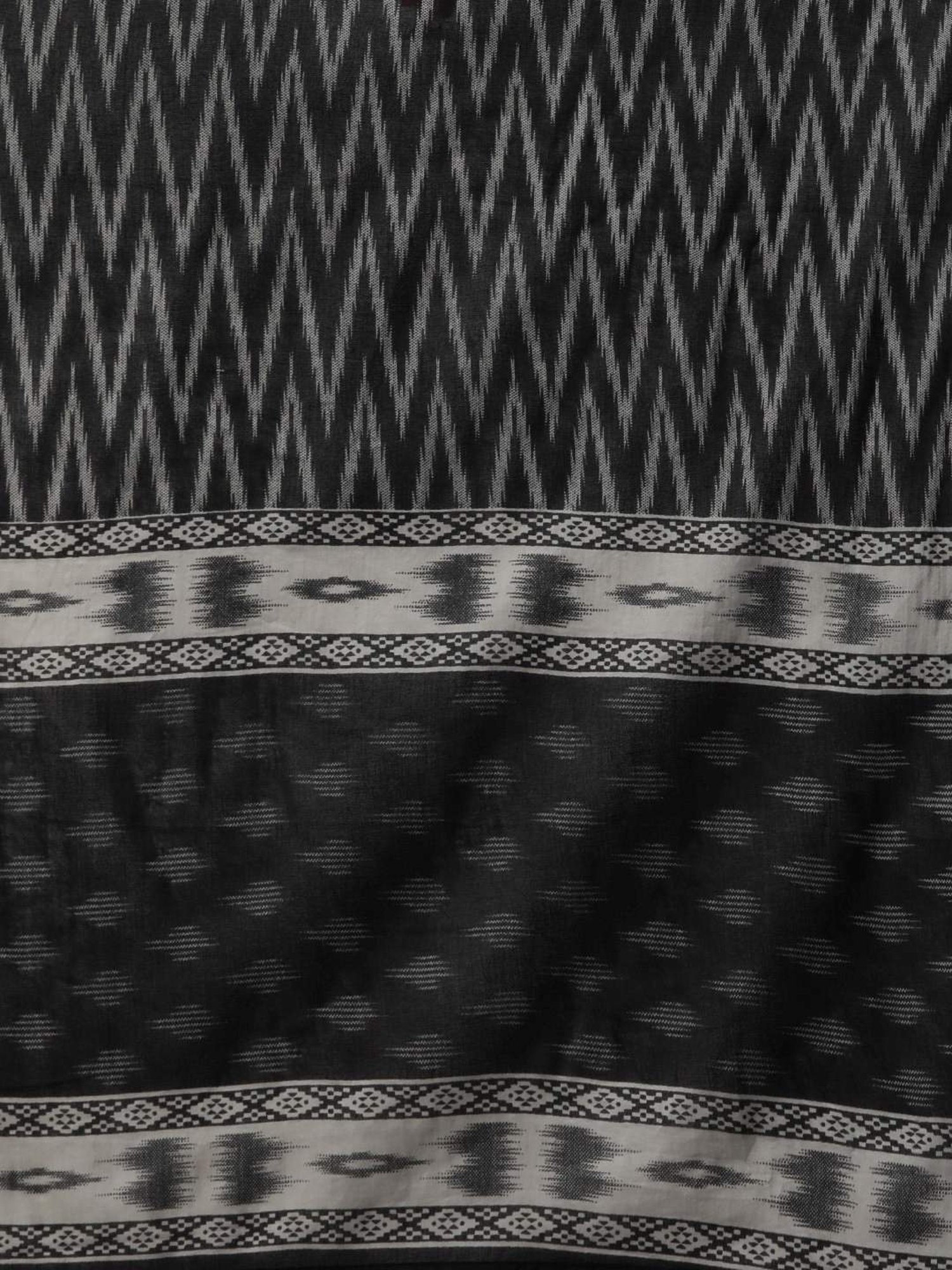 READIPRINT FASHIONS Black Cotton Printed Kurta Pant Set With Dupatta