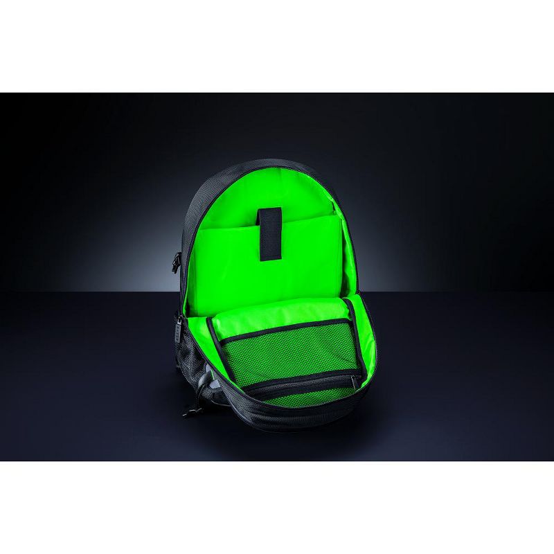 Razer Rogue 15" Backpack V3 - Chromatic - Tear and Water-Resistant Exterior