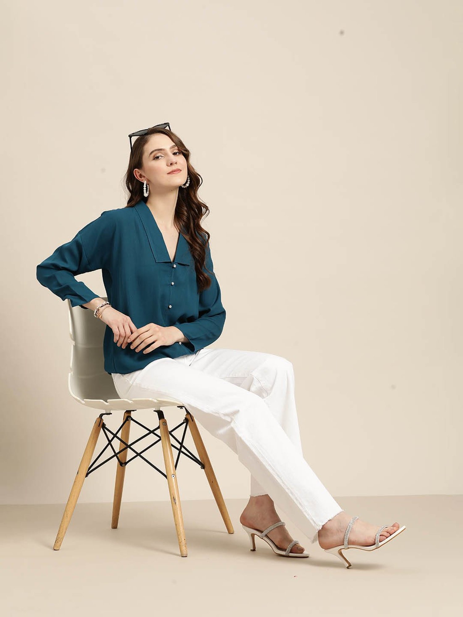 Qurvii Teal Regular Fit Top