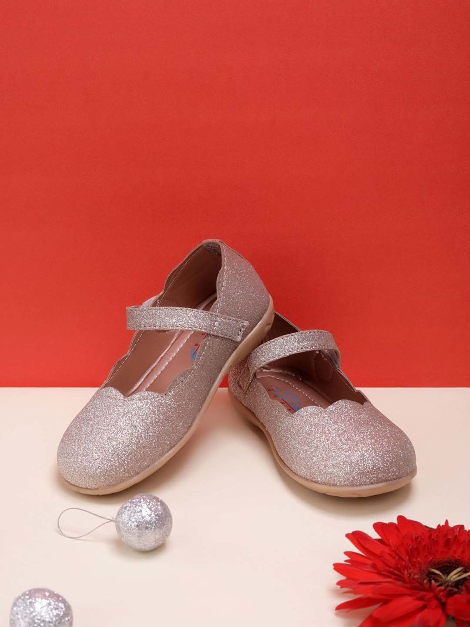 Tiny Bugs Kids Golden Mary Jane Shoes