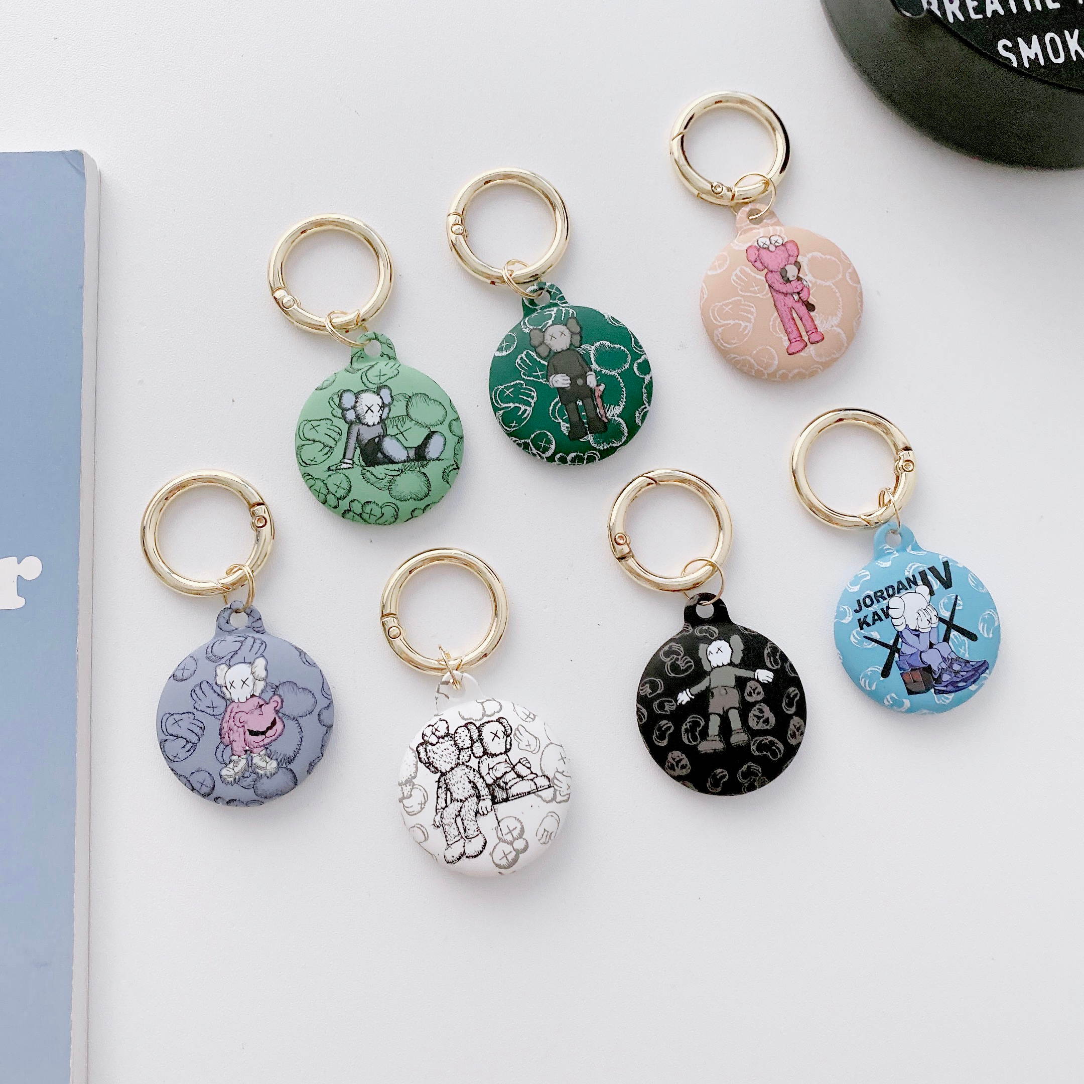 [7 PCS] Silicone Protective Case for AirTags, Tracker Lightweight Soft Protective Skin Cover Accessories with Key Chain Anti-Loss Design Compatible with Apple AirTags 2021