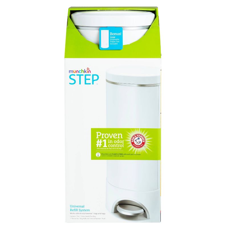 Munchkin STEP Diaper Pail, Powered by Arm & Hammer